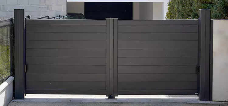 Common Residential Gate Issues We Resolve in Lansing, IL
