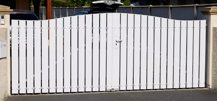 Why Choose Us for Residential Gate Repair in Lansing, IL?